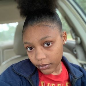 Meet your Posher, Vernesha